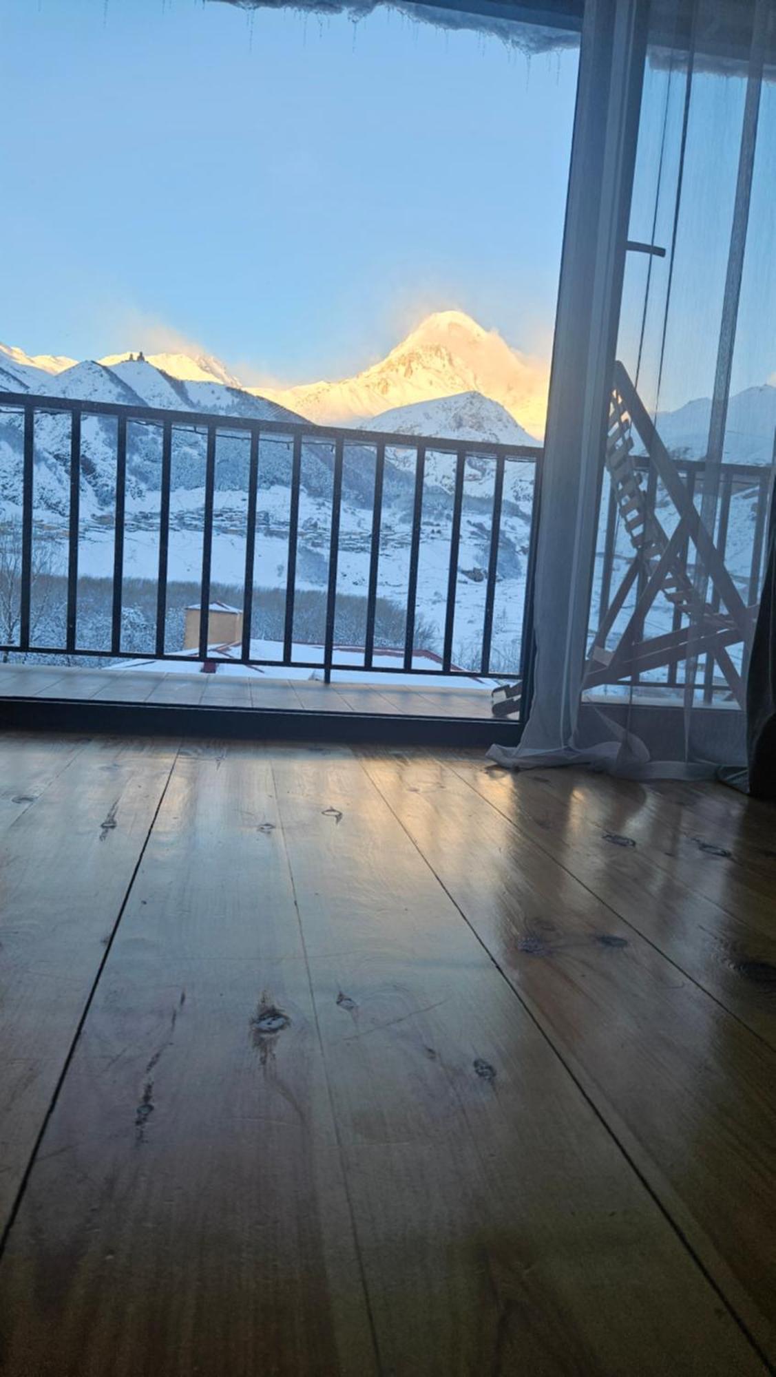 Best View Kazbegi 외부 사진